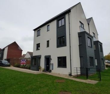 5 bedroom detached house to rent - Photo 4