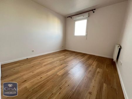 Location Appartement 2 pièces 52m² VELIZY VILLACOUBLAY 78140 - Photo 4