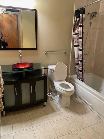 For Lease - 188 Eglinton Avenue Unit# 403, Toronto, Ontario - Photo 4