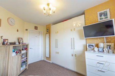 2 bedroom - Photo 3