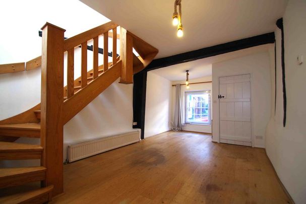 2 bedroom house to rent - Photo 1