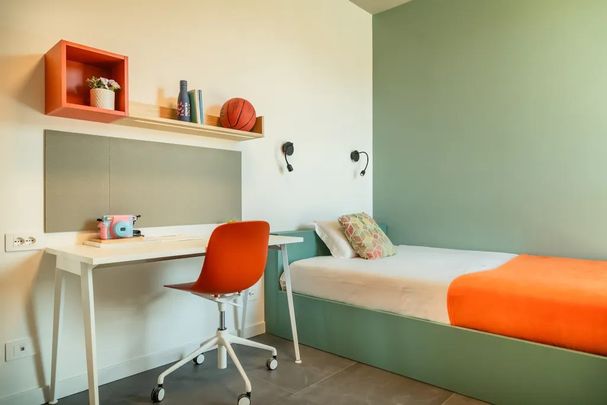 Via Giovanni Durando, Milan, Lombardy 20158 - Photo 1