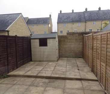 2 bedroom terraced house to rent - Photo 2