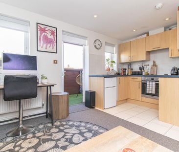 1 bedroom apartment to rent - Photo 2