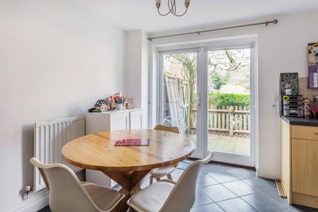 3 bedroom house to rent - Photo 2