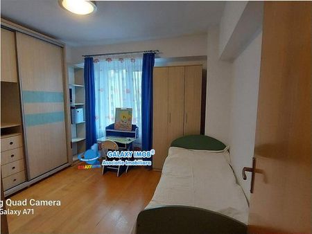 Inchiriere apartament 3 camere Unirii Octavian Goga LOC PARCARE - Photo 3