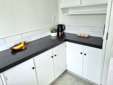Great 3 Bedroom house in PILLANS POINT LOCATION - Photo 4