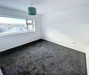Neasham Avenue, Billingham, Billingham, Durham, TS23 3NX - Photo 5