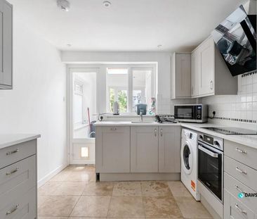 2 bedroom end of terrace house to rent - Photo 6