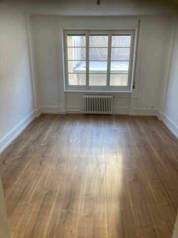 4.5pce spacious renovated in historic building - Foto 2