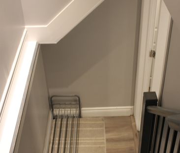 For Lease - 520 Dogwood Avenue, Oshawa, Ontario - Photo 2