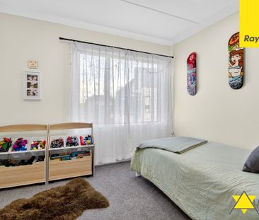 Modern Two-Storey Home in the Heart of Westgate - Photo 3