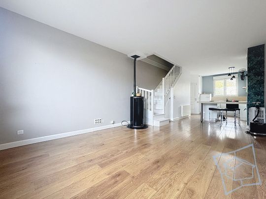 Maison Voisins Le Bretonneux 4 pièce(s) 84.05 m2 - Photo 1