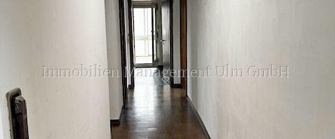 schöne 4-Zimmer Wohnung mit Dachterrasse! - Photo 1