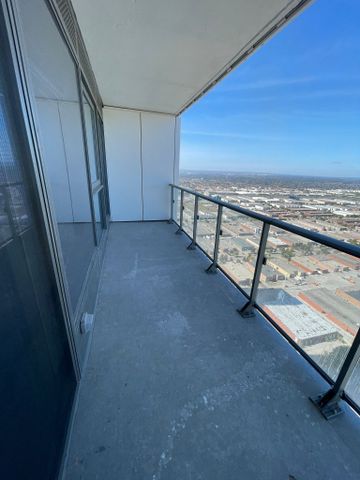 For Lease - 1000 Portage Parkway Unit# 5015, Vaughan, Ontario - Photo 2