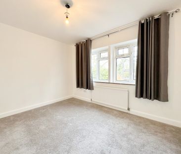 Waterloo Road, Wokingham, RG40 - Photo 5