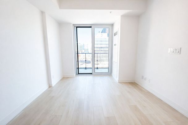For Lease - 75 James Street Unit# 713, Hamilton, Ontario - Photo 1