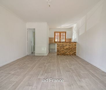 Appartement 1 pièce de 28 m² à Flins-sur-Seine (78410) - Photo 1