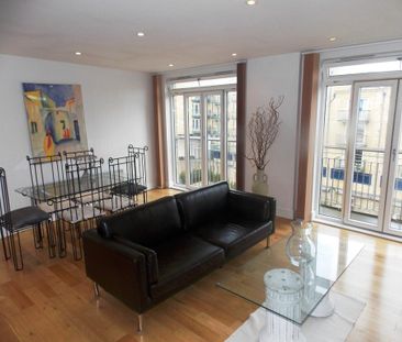 3 bedroom apartment to rent - Photo 4