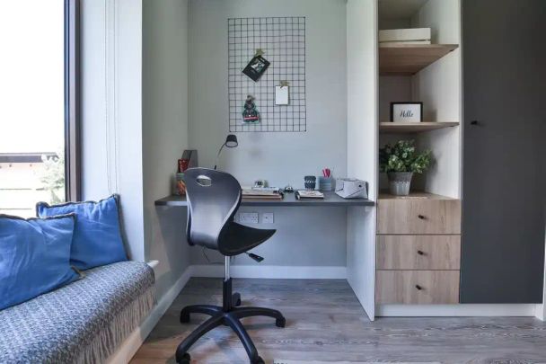 Premium 2 Bed Apartment - Photo 1