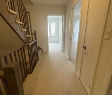 For Lease - 130 Honeycrisp Crescent Unit# TH 310, Vaughan, Ontario - Photo 3