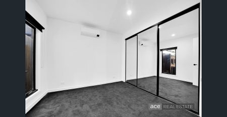 Luxury Single Storey Unit Available!! - Photo 3