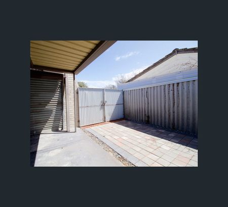 53 Waterton Way, Cooloongup, WA 6168 - Photo 3