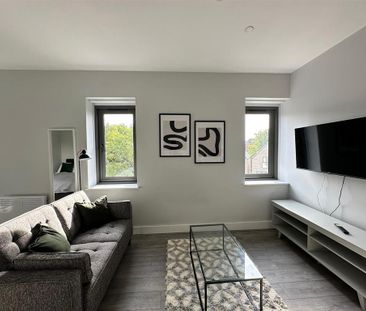 Studio to rent - Photo 6