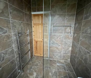 3 Bed Terraced House, Thornton Avenue, LS12 - Photo 1