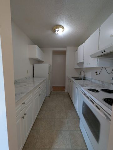 🏡 For Rent – 2 Bedroom - Photo 2