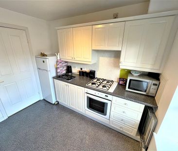 2 bedroom flat to rent - Photo 6