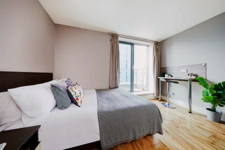 Silver Studio - Photo 2