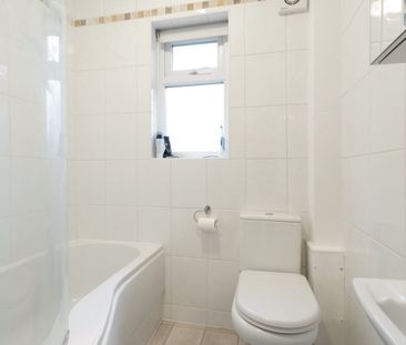 2 bedroom maisonette to rent - Photo 6