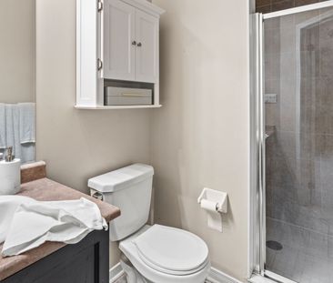 For Lease - 21 Benjamin Way, Whitby, Ontario - Photo 3