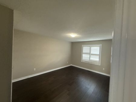 For Lease - 1399 Lormel Gate, Innisfil, Ontario - Photo 5