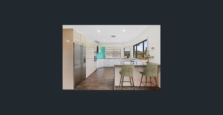 Family Living with Space, Comfort & Lifestyle - Photo 3