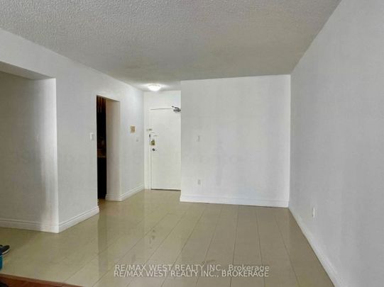 For Lease - 390 Dixon Road Unit# 513, Toronto, Ontario - Photo 1