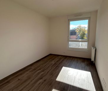 Location Appartement 3 pièces 60m² MULHOUSE 68200 - Photo 4