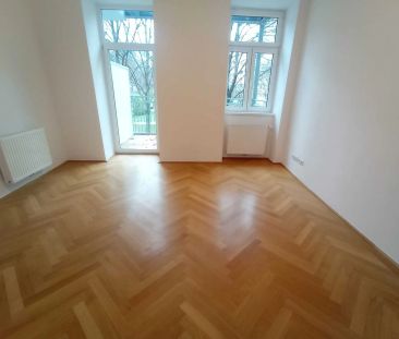 Grünruhelage - sehr helle Stilaltbauwohnung mit Balkon! – 2 er WG g... - Photo 1