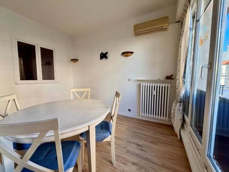 NICE CARRAS - STUDIO MEUBLE AVEC CHAMBRE - BALCON. - Photo 3