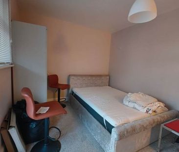 Studio Flat, Dacre Road, E13 - Photo 1