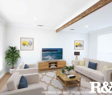 RENOVATED FAMILY HOME - Photo 4