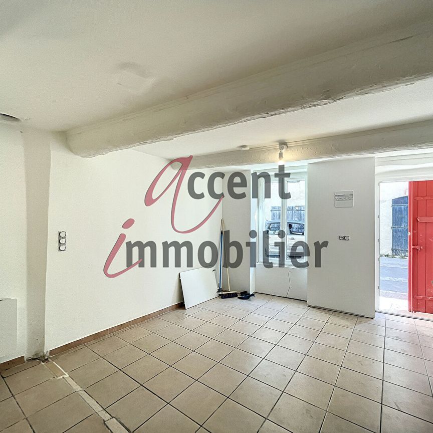 Maison de Village T3, - Photo 1