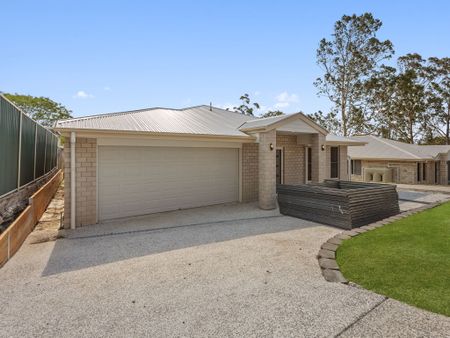 2/106 Johnston Street, Bellbird Park QLD 4300 - House For Rent | Domain - Photo 3