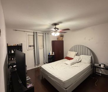 For Lease - 25 Four Leaf Drive, Toronto, Ontario - Photo 4