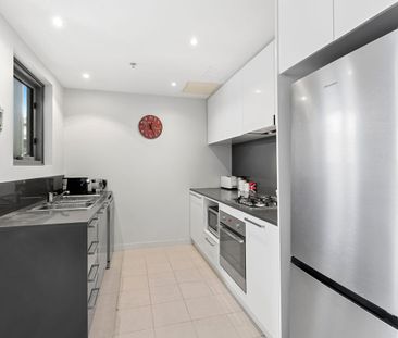 Immaculate - Executive Lifestyle - Photo 3