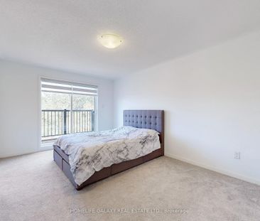 For Lease - 733 Heathrow Path, Oshawa, Ontario - Photo 5