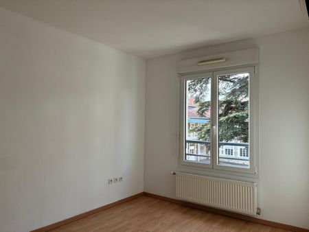 Location Appartement 2 pièces 54m² VALENCE 26000 - Photo 4