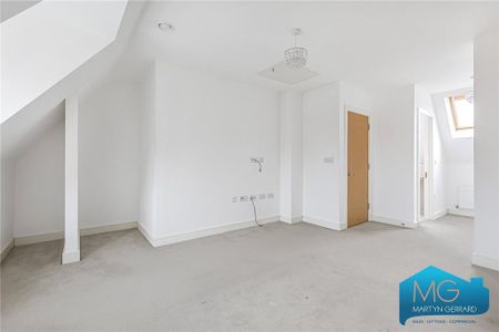 3 bedroom end of terrace house to rent - Photo 3