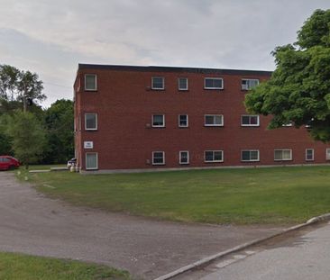 165 Godfrey Dr. - Photo 2